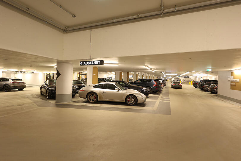 Hell und freundlich: die neue, dreistöckige Tiefgarage.