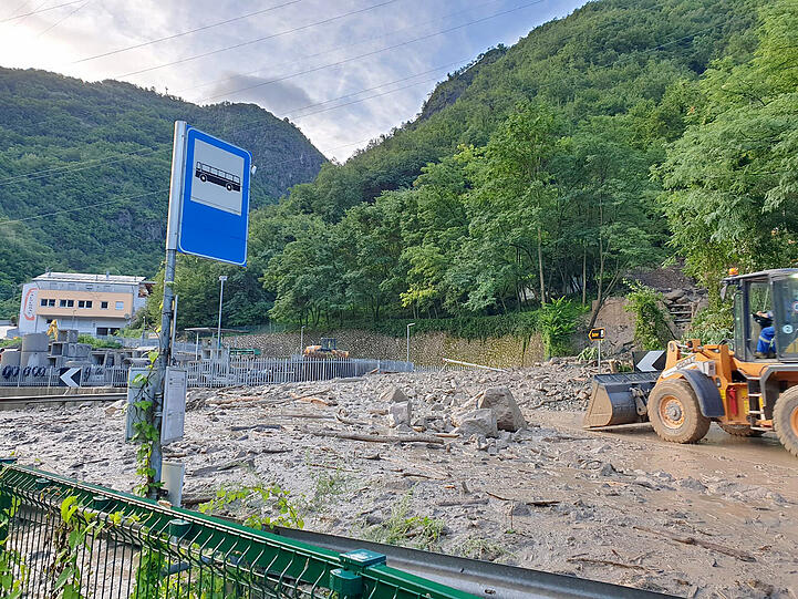 In Südtirol hingegen kommt es zu Überschwemmungen, zahlreiche Flüsse haben Hochwasser.