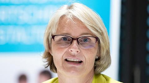 Bundesbildungsministerin Karliczek geht davon aus, dass die Bürger zu Recht erwarteten, dass Bund und Länder die Zukunftsaufgabe Bildung gemeinsam angingen.