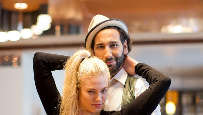 Larissa Marolt macht beim Tanztraining mit Massimo eine Top-Figur. Die Bilder! Larissa Marolt macht beim Tanztraining mit Massimo eine Top-Figur. Die Bilder!