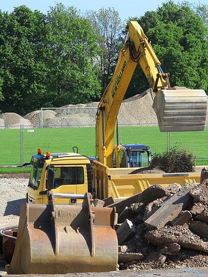 Beim SVN Sportpark wird derzeit fleißig gewerkelt. AZ-Leser Djordje Matkovic hat das mit seiner Kamera dokumentiert.