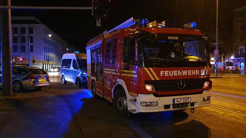 Am Montagmorgen gab es einen großen Rettungseinsatz am Rosenheimer Platz.