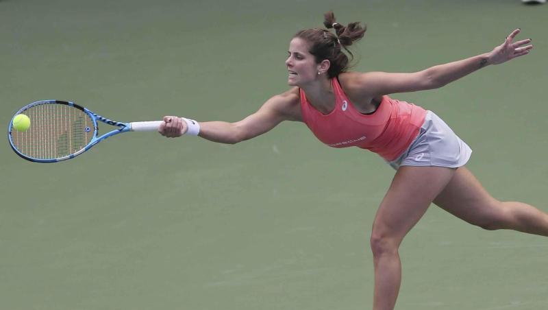 Julia Görges spielte sich in die dritte Runde. Julia Görges spielte sich in die dritte Runde.