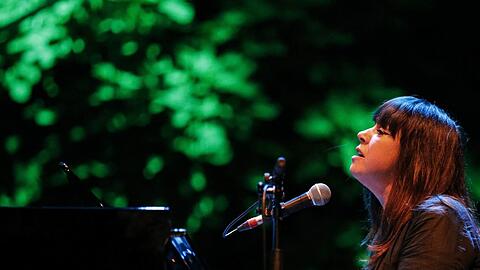 Cat Power bei einem Auftritt in Spanien.