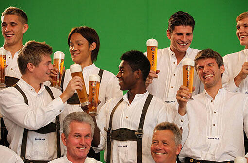 Sehen Sie hier weitere Bilder vom Fotoshooting der Bayern mit Paulaner.