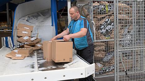 Zu den Branchen, in denen besonders viele ukrainische M&auml;nner hierzulande besch&auml;ftigt sind, z&auml;hlen Verkehr und Logistik, Produktion und Technik sowie das Baugewerbe. (Archivfoto)