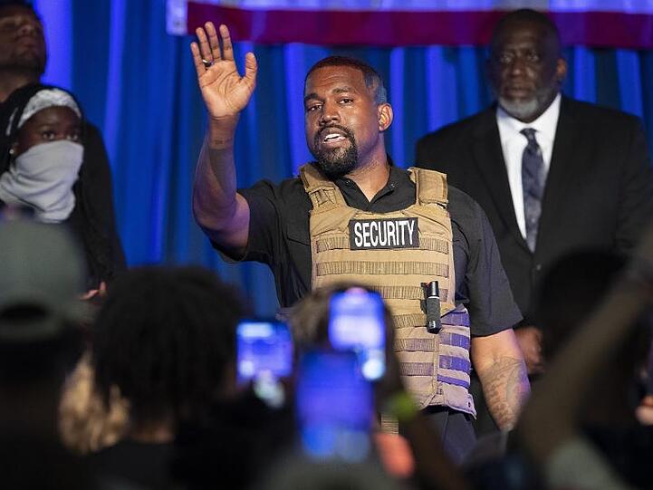 US-Rapper Kanye West bei seinem Auftritt in North Charleston.