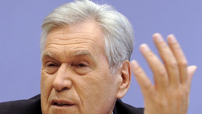 Michael Glos bleibt auch weiterhin der Chef der unterfränkischen CSU. Michael Glos bleibt auch weiterhin der Chef der unterfränkischen CSU.
