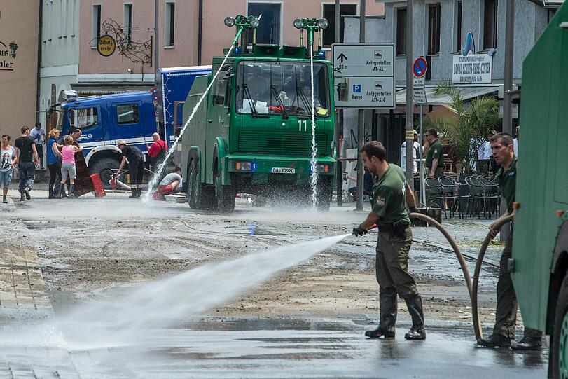 Aufräumarbeiten in Passau sind im Gange: Aktuelle Bilder von der sich langsam entspannenden Lage nach dem Hochwasser in Bayern