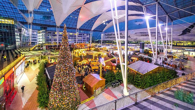 Der Weihnachts- und Wintermarkt im MAC-Forum am Flughafen München.