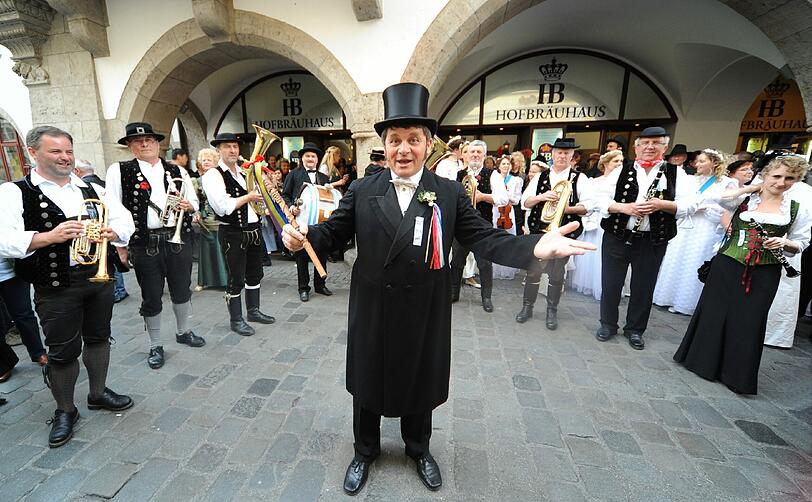 Die besten Bilder von der Vorstadthochzeit im Hofbräuhaus - zum Durchklicken!
