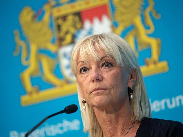 Carolina Trautner (CSU), bayerische Staatsministerin für Familie, Arbeit, Soziales. Foto: Peter Kneffel/dpa/Archivbild