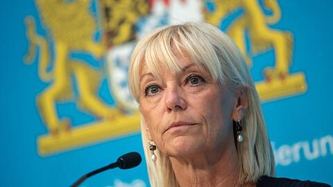 Carolina Trautner (CSU), bayerische Staatsministerin für Familie, Arbeit, Soziales. Foto: Peter Kneffel/dpa/Archivbild