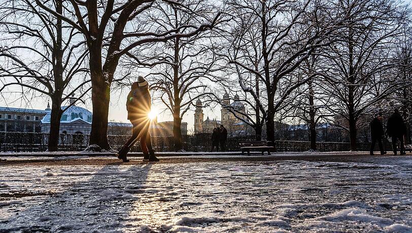 Der Hofgarten in München im Winter.