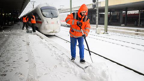 Extremwetter sorge im Januar und Februar f&uuml;r erhebliche Einschr&auml;nkungen im Fernverkehr. (Archivbild)