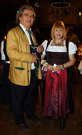 Patricia Riekel mit ihrem Lebensgefährten Helmut Markwort.