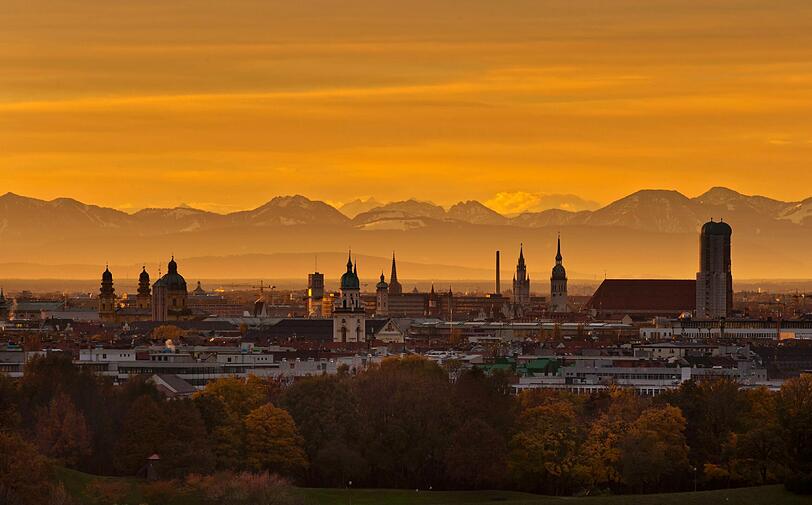 Wunderschöne Aufnahmen vom herbstlichen München - Klicken und genießen!