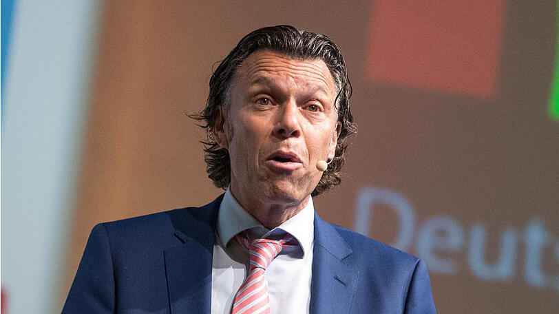 Urs Meier.