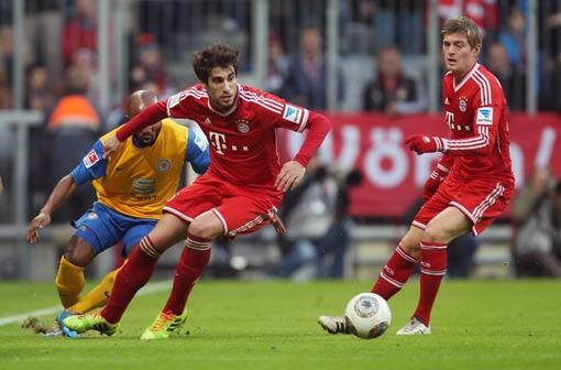 Javi Martínez: Als Sechser im Mittelfeld übernimmt er den defensiveren Part.
