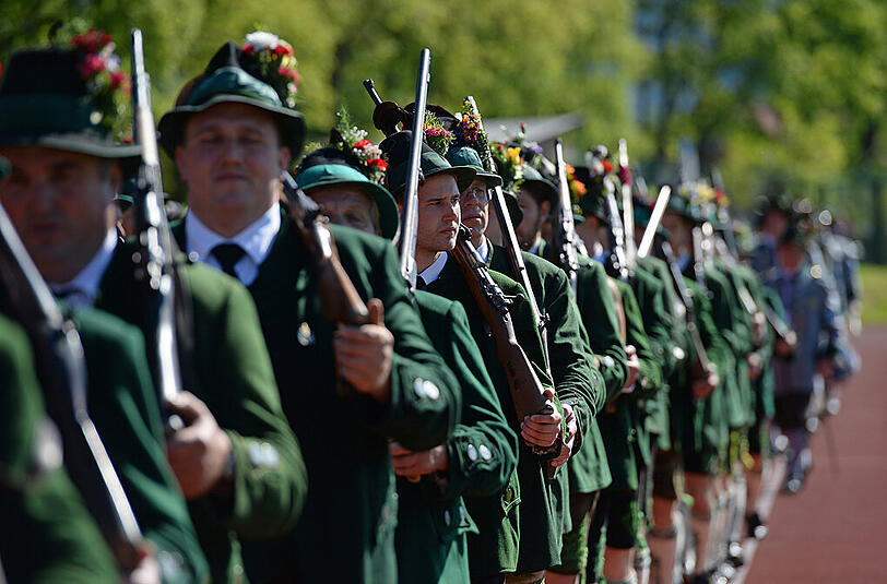 Die Bilder vom Patronatstag der bayerischen Gebirgsschützen in Garmisch-Partenkirchen.