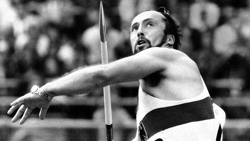 "Anlauf, Energie, der Wurf selbst, alles hat bei diesem Versuch gestimmt": Klaus Wolfermann über seinen legendären Gold-Wurf. "Anlauf, Energie, der Wurf selbst, alles hat bei diesem Versuch gestimmt": Klaus Wolfermann über seinen legendären Gold-Wurf.