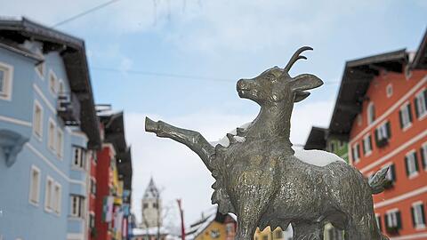 Die Innenstadt von Kitzbühel. Die Gemeinde ist bei den Schönen und Reichen beliebt – auch bei Oligarchen.