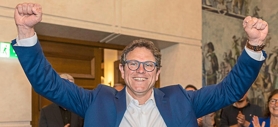 Martin Heilig (49) ist Diplom-Handelslehrer und Grünen-Politiker. Am 18. Mai ist er zum Oberbürgermeister in Würzburg gewählt worden. Zuvor war er seit 2020 zweiter hauptamtlicher Bürgermeister.