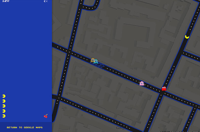 Pac-Man in der Münchner Maxvorstadt: Google macht's mit diesem April-Gimmick möglich.
