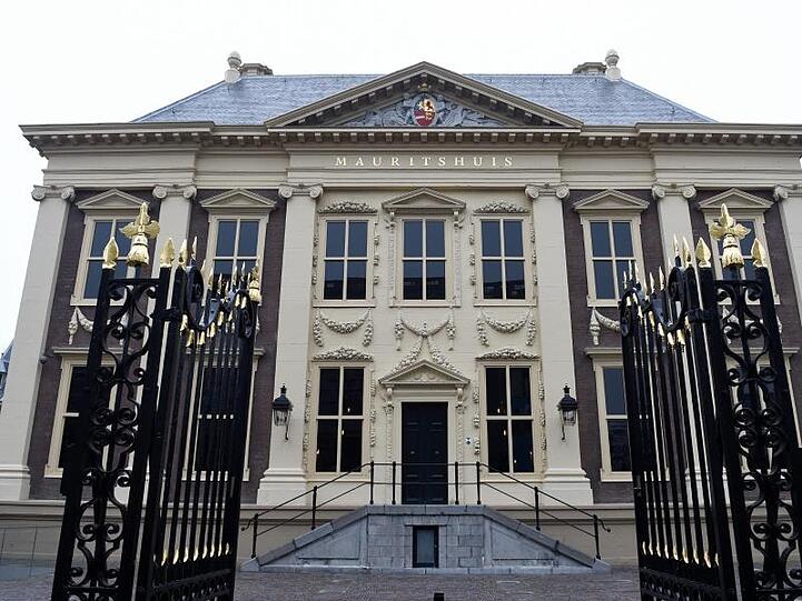 Das Den Haager Mauritshuis zeigt alle Rembrandt-Gemälde der eigenen Sammlung.