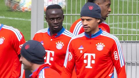 Nach der Niederlage gegen Manchester City waren Sadio Mané (l) und Leroy Sané (r) aneinander geraten.