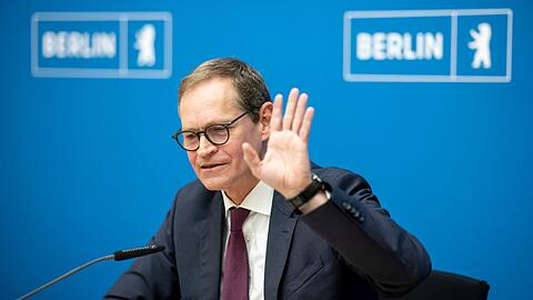 SPD-Außenpolitiker Michael Müller Michael Müller fordert die Rettung afghanischer Helfer.