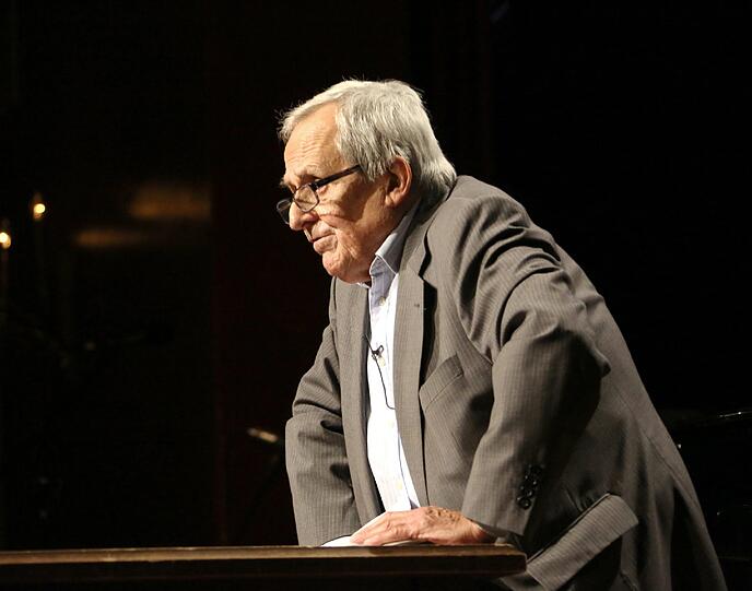 "Ich kann doch auch nichts dafür" heißt das aktuelle Programm von Dieter Hilderbrandt. Wegen Krankheit werden die Auftrittstermine in Ramersdorf-Perlach jetzt verschoben.