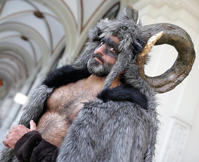 Wilde Kostüme und gute Laune - Impressionen vom Life Ball 2017 in Wien.