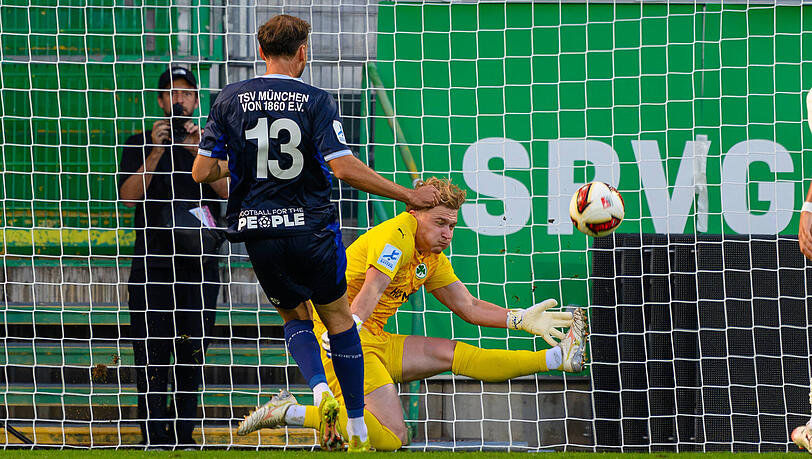 Staubte zum 1:0 für den TSV 1860 ab: Michael Eberwein. Staubte zum 1:0 für den TSV 1860 ab: Michael Eberwein.