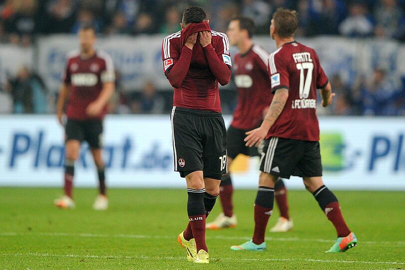 Trauer in Nürnberg: Der Club steigt wieder einmal ab. Die Bilder