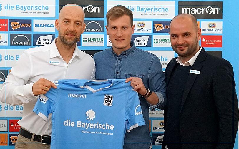 Alessandro Abruscia spielt auf der rechten Außenbahn.