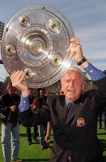 Giovanni Trapattoni Meisterschale 1997