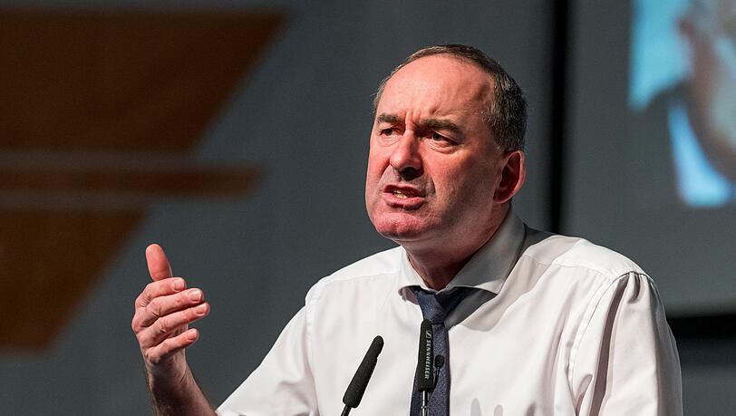 Die Rede von US-Vizepräsident Vance hat viele Politiker verstört und verärgert - aber nicht so Hubert Aiwanger. Der Freie-Wähler-Chef hat seine ganz eigene Interpretation. (Archivbild)