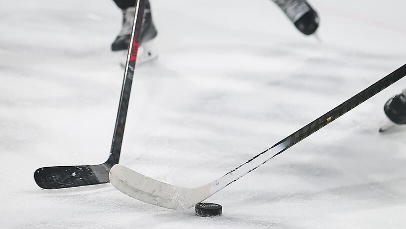 Der EHC Red Bull M&uuml;nchen muss den n&auml;chsten Ausfall verkraften. (Archivbild)