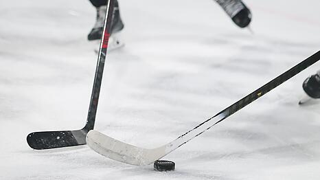 Der EHC Red Bull M&uuml;nchen muss den n&auml;chsten Ausfall verkraften. (Archivbild)