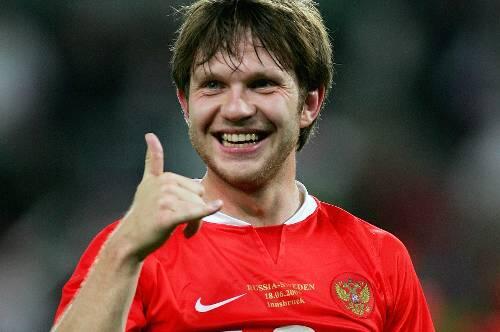 Vierjahresvertrag, da freut sich Ivan Saenko.