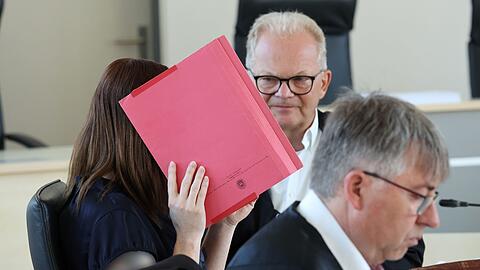 Die wegen Mordes an dem achtj&auml;hrigen Fabian angeklagte Frau schweigt bislang zu den Vorw&uuml;rfen.