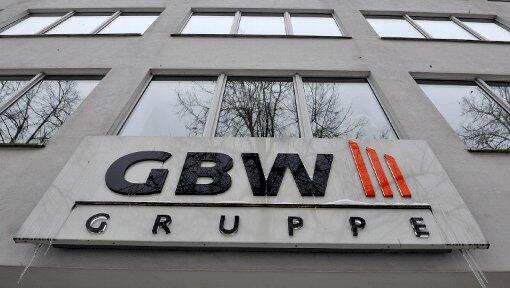 Die GBW verkündet ein erfolgreiches Geschäftsjahr, bald sollen neue Wohnungen fertig sein. Doch 2013 gab es auch viel Protest gegen das Unternehmen. Die GBW verkündet ein erfolgreiches Geschäftsjahr, bald sollen neue Wohnungen fertig sein. Doch 2013 gab es auch viel Protest gegen das Unternehmen.