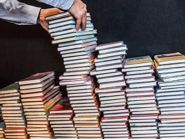 Für den Deutschen Buchpreis haben in diesem Jahr 120 Verlage 187 Romane eingereicht, so viele wie noch nie.