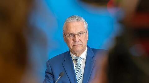 Joachim Herrmann (CSU), Innenminister von Bayern. Foto: Peter Kneffel/Archivbild