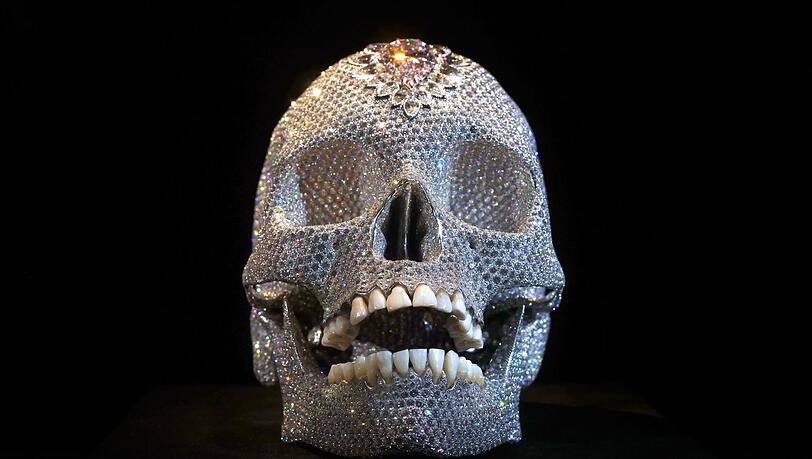 Damien Hirsts mehrere Millionen Euro teures Kunstwerk "For the Love of God" ist erstmals seit Jahren wieder zu sehen.