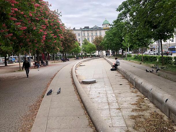 Sch&ouml;ne B&auml;ume, sch&ouml;ne Altbauten &ndash; und doch w&uuml;rden die meisten M&uuml;nchner den Orleansplatz wohl nicht als sch&ouml;nen Platz bezeichnen.