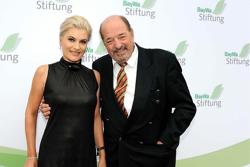 Auch Musik-Produzent Ralph Siegel war da. Er brachte seine Frau Kriemhild Jahn mit.