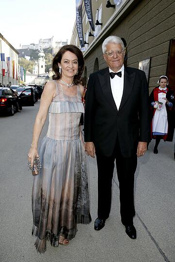 Fesche Festspiel-Stammgäste:Corinne und Muck Flick.