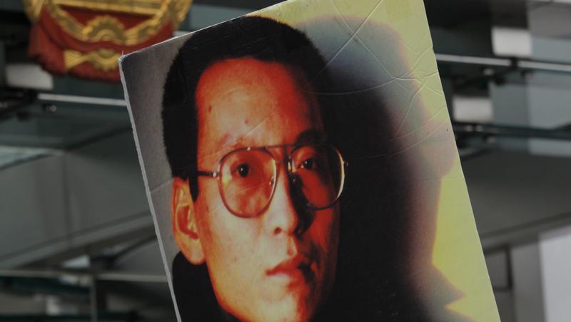 Der chinesische Bürgerrechtler Liu Xiaobo erhält den Friedensnobelpreis Der chinesische Bürgerrechtler Liu Xiaobo erhält den Friedensnobelpreis